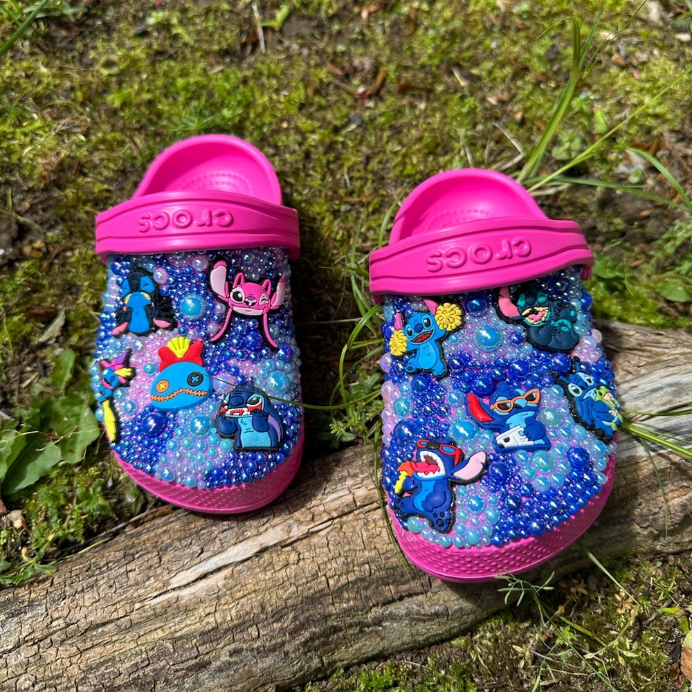 CHECK OUT MY INSTAGRAM @anchorsoul_ & TIKTOK @zdrigues TO SEE ALL THE COOLCROCS